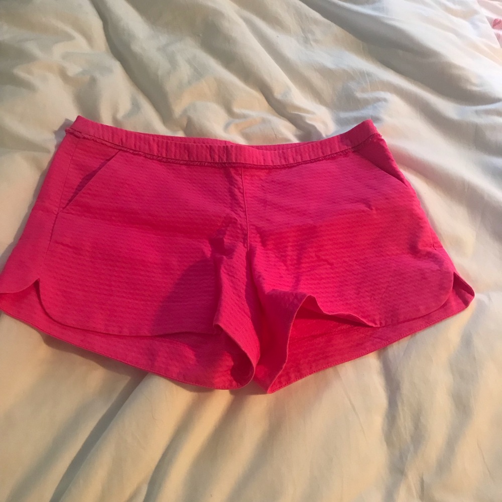 Adie shorts size 8